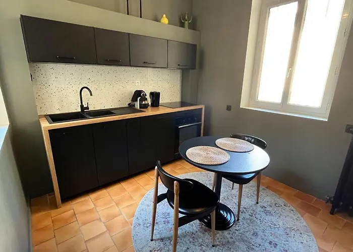 Au Coeur De Апартаменты